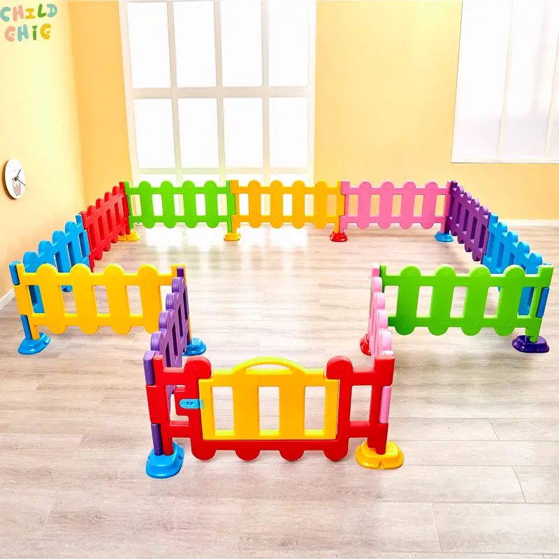 Lieferant von Spielzäunen aus Kunststoff für Kinder